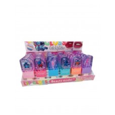 CX Lip gloss Sticth Beauty model